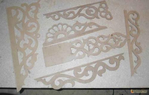Узоры для резьбы лобзиком. Шаблоны для резных наличников на окна и двери – от рисунка к трафарету 06