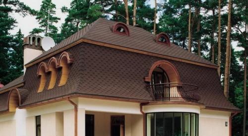 Пристройка к дому с ломаной крышей. Ломаные крыши на любой вкус: подробно о видах крыш с фото