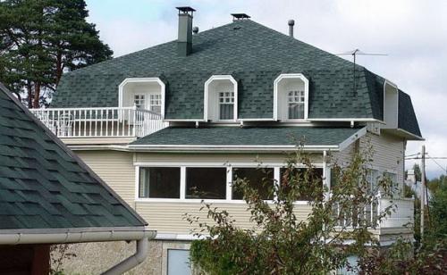 Пристройка к дому с ломаной крышей. Ломаные крыши на любой вкус: подробно о видах крыш с фото