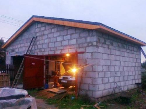 Дома из пеноблоков облицовка. Пенобетонный блок и его особенности 15