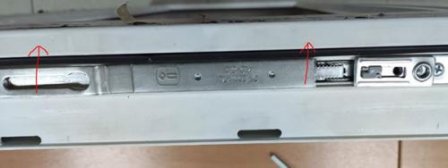 Как отремонтировать заклинившую ручку пластикового окна. Что делать, если не закрывается или не открывается пластиковое окно из режима проветривания? 11