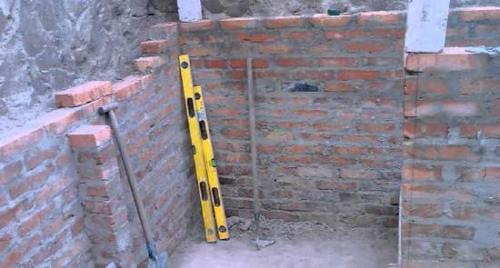 Погреб из кирпича своими руками. Кирпич для погреба: какой выбрать материал, как построить стены хранилища