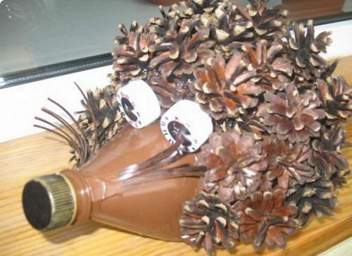 Ёжик из пластиковых бутылок своими руками. Забавный ежик из пластиковой бутылки