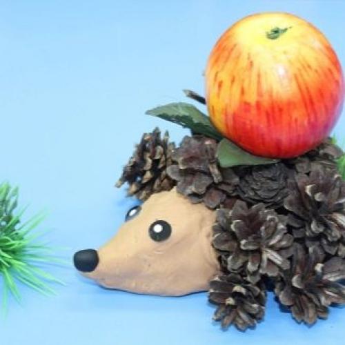 Как сделать ежика из еловых шишек и пластилина. Как сделать ежика из шишек: мастер-класс с пошаговым фото 18