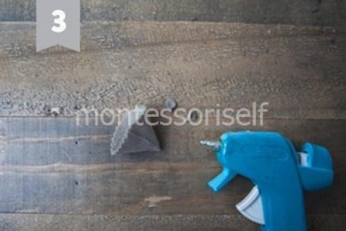 Как сделать ежика из еловых шишек и пластилина. Как сделать ежика из шишек: мастер-класс с пошаговым фото