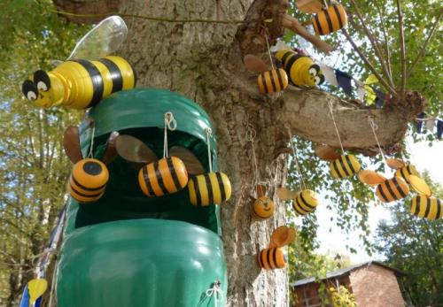 Поделка из пластиковых бутылок. Поделки из пластиковых бутылок своими руками: ТОП-100 фото лучших идей для начинающих мастеров