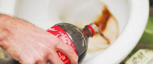 Чем убрать известковый налет в унитазе. Средства для удаления известкового налета