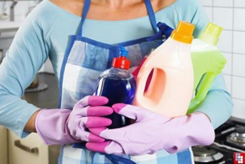 Чем отмыть плитку в ванной от известкового налета. Средства для чистки известкового налета на плитке в ванной