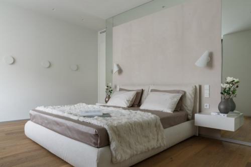 Высота подвесной прикроватной тумбы. Подвесные тумбы в спальню — размещение мебели, советы по выбору цвета, дизайна и формы (125 фото новинок)