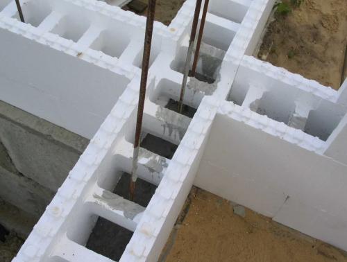 Блоки из пенопласта для строительства домов. Строительство домов из пенополистирольных блоков
