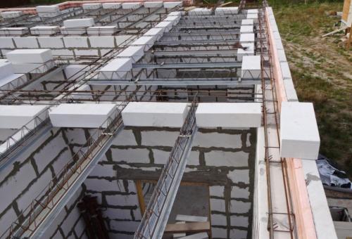 Что такое деревянные перекрытия в доме из газобетона. Виды перекрытий для дома из газоблоков