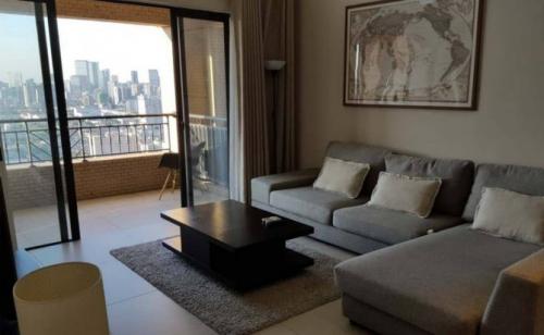 Дизайн прямоугольного зала с балконом. Варианты совмещения комнат с балконом или лоджией