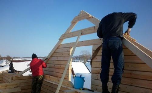 Способы завязывания фронтона двухскатной крыши. Разновидности фронтонов по порядку возведения 01 Способы завязывания фронтона двухскатной крыши. Разновидности фронтонов по порядку возведения 01