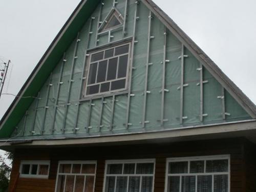 Чем зашить фронтон деревянного дома. Обзор технологии работ