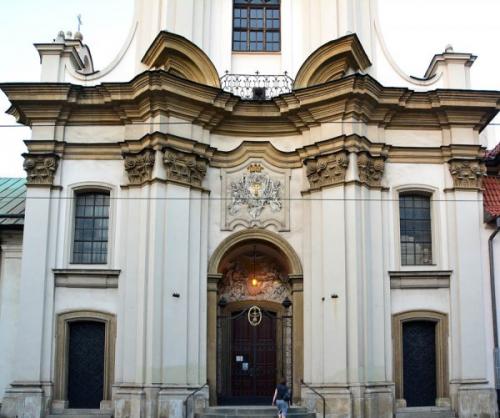 Чем отделать фронтон дома. Чем обшить фронтон дома