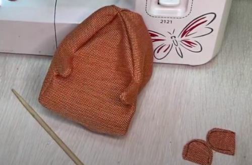 Новогодние игрушки своими руками 2022. Из ткани