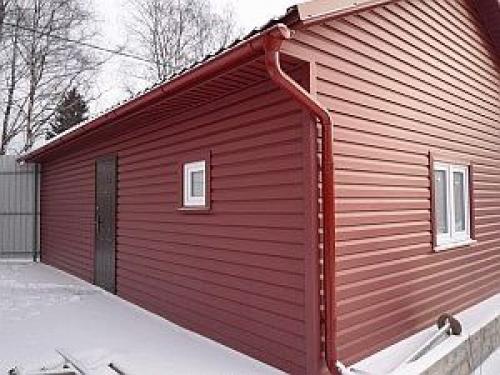 Технология отделки фронтона частного дома. Отделка фронтона деревянного дома 06