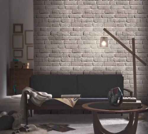 Белая кирпичная стена и обои. Идеи для декорирования