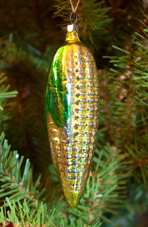 Новогодние игрушки. Стеклянные игрушки