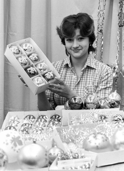 Ёлочные игрушки из текстиля. Новогодние игрушки из ткани своими руками: выкройки и способы изготовления 11 Ёлочные игрушки из текстиля. Новогодние игрушки из ткани своими руками: выкройки и способы изготовления 11