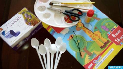 Как можно найти инструкции по созданию совы из пластиковых ложек. Мастер-класс по изготовлению поделок из пластиковых ложек «Насекомые»