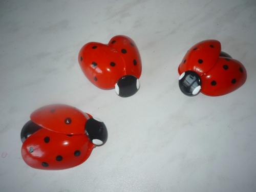 Какие материалы необходимы для создания совы из пластиковых ложек. Виды поделок из одноразовых ложек и вилок