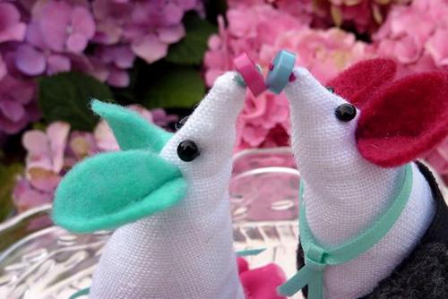 Новогодние игрушки из ткани. Елочные игрушки на елку своими руками: что можно сделать на Новый год 23 Новогодние игрушки из ткани. Елочные игрушки на елку своими руками: что можно сделать на Новый год 23