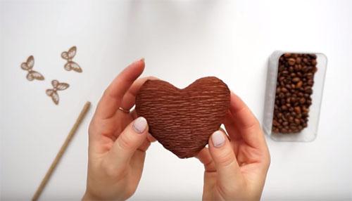 Как создать топиарию в домашних условиях. Нюансы изготовления в домашних условиях разных видов кофейных деревьев с фотопримерами