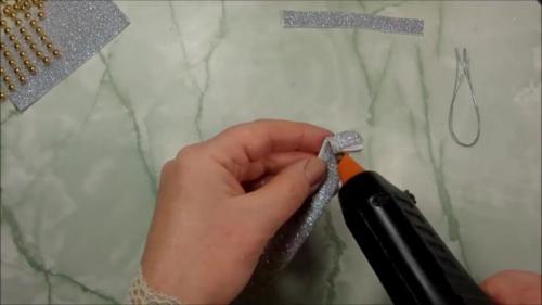 Новогодние игрушки из фоамирана. Интересные поделки на Новый год 2021 из фоамирана своими руками