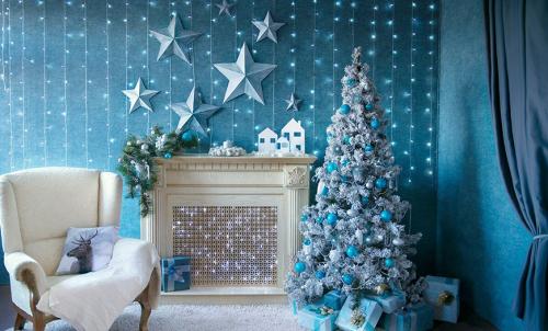 Новогодние украшения. Как украсить квартиру к Новому 2022: актуальные советы и креативные идеи