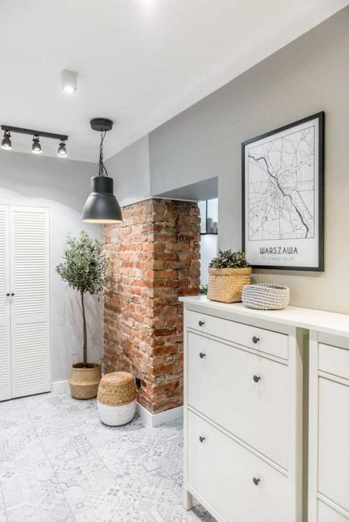 Белый кирпич в интерьере прихожей. Кирпич в прихожей — обзор лучших идей оформления и сочетания интерьера прихожей с кирпичными стенами