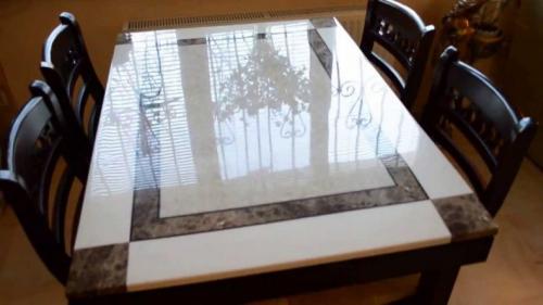 Современные дизайнерские столы. Обеденный стол для кухни — фото самых практичных и красивых столов с оригинальным дизайном. Обзор моделей и производителей 2021 года