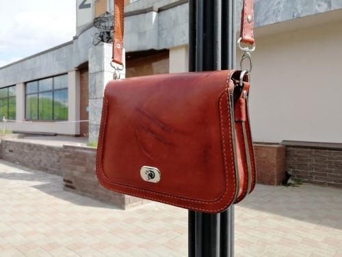 Обработка кожи. Шью из кожи. Сегодня поговорим о химии для обработки.