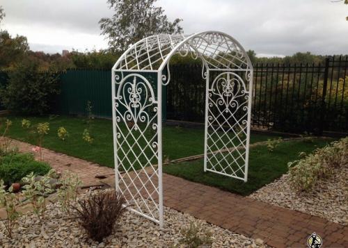 Какие инструменты и материалы необходимы для создания арки для цветов из арматуры. Материал для арок