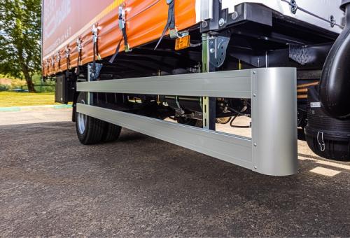 Какой профиль наиболее устойчив к коррозии. Что же лучше, оцинкованная сталь или алюминий?