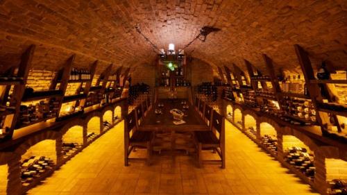 Погреб в частном доме. Погреб своими руками — пошаговое руководство по строительству и оформлению (110 фото-идей)