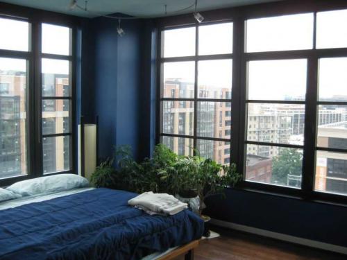 Как расставить мебель в квадратной комнате. Квадратная спальня: обзор оригинальных идей по оформлению дизайна спальни квадратной формы (100 фото новинок)