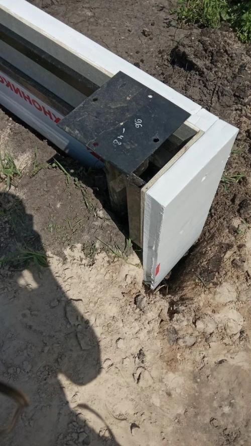 Какой материал наиболее дешевый Для постройки цокольного этажа. Как построить самый дешевый утепленный цоколь?