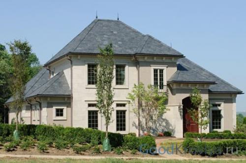 Ломаная четырехскатная крыша: простой способ улучшить внешний вид вашего дома 09 Ломаная четырехскатная крыша: простой способ улучшить внешний вид вашего дома 09