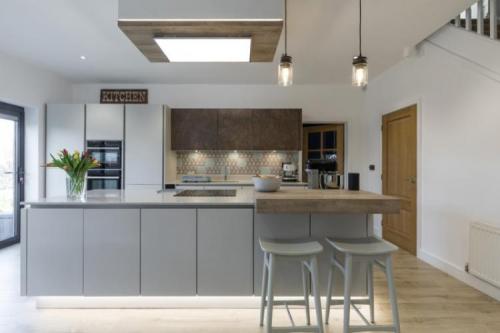 Барная стойка -- это. Виды барных стоек