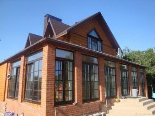 Красивые дома из кирпича. Строительство дома из керамического кирпича красного цвета 12 Красивые дома из кирпича. Строительство дома из керамического кирпича красного цвета 12