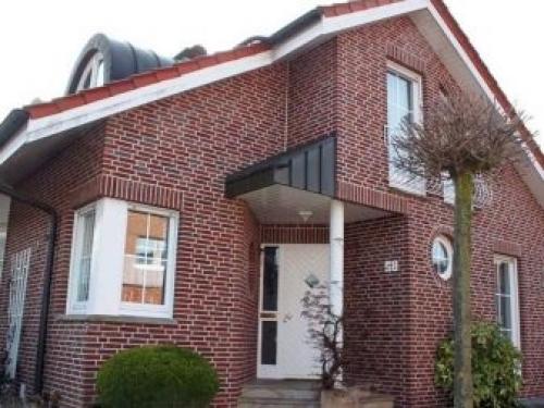 Красивые дома из кирпича. Строительство дома из керамического кирпича красного цвета 15 Красивые дома из кирпича. Строительство дома из керамического кирпича красного цвета 15