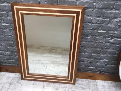 Можно ли заменить рамку у зеркала настенного круглого. Рамка для зеркала своими руками — инструкция с фото и описанием, как сделать кованную, из дерева или потолочного плинтуса рамку