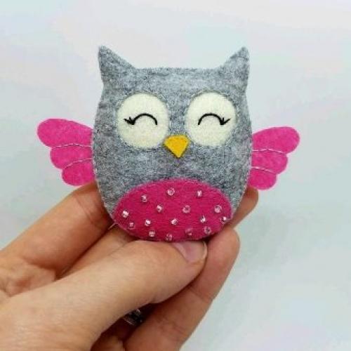 Как сделать поделки из ткани на новый год. Мягкие новогодние игрушки из ткани своими руками 24 Как сделать поделки из ткани на новый год. Мягкие новогодние игрушки из ткани своими руками 24