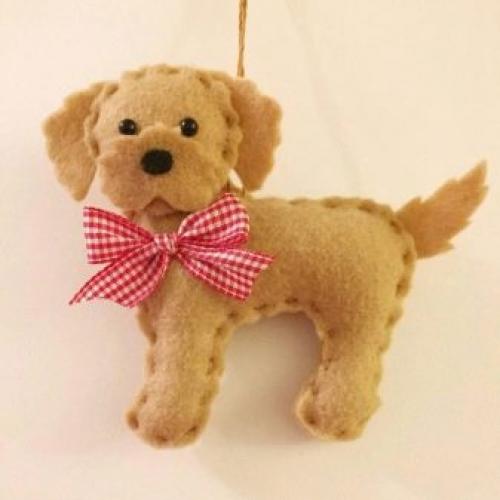 Как сделать поделки из ткани на новый год. Мягкие новогодние игрушки из ткани своими руками 23 Как сделать поделки из ткани на новый год. Мягкие новогодние игрушки из ткани своими руками 23