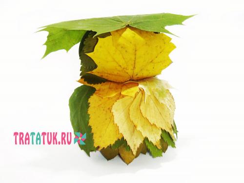 Сова из бутылки и листьев. Сова из листьев: яркая объемная поделка своими руками