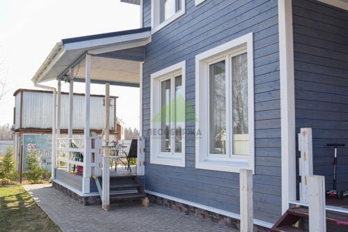 Как выбрать цвет фасада дома. ЦВЕТ ФАСАДА ДОМА С ЗЕЛЕНОЙ КРЫШЕЙ 02