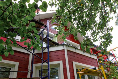 Как выбрать цвет фасада дома. ЦВЕТ ФАСАДА ДОМА С ЗЕЛЕНОЙ КРЫШЕЙ 10