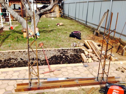 Закладная под откатные ворота. Схема бетонирования закладной (столбчатый вариант)