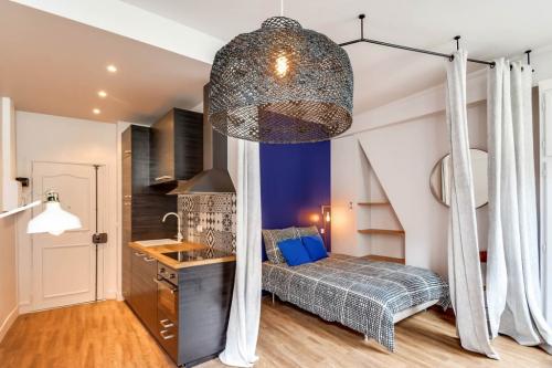 Варианты зонирования однокомнатной квартиры. Как зонировать однокомнатную квартиру: идеи дизайна